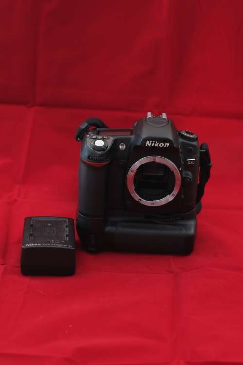 NIKON D80 with Battery grip Body only