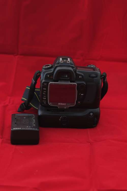 NIKON D80 with Battery grip Body only