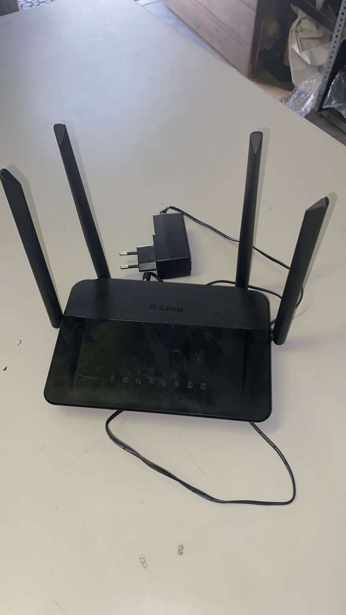 D-Link DIR-822 AC1200 Dual-Band MU-MIMO Wi-Fi Fibre Router