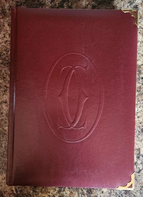 LE Must de Cartier Handbook in Leather binding