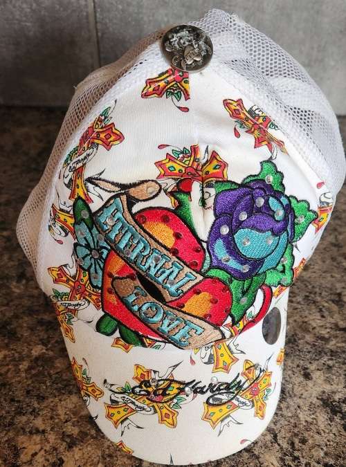 Ed Hardy 100 % original cap