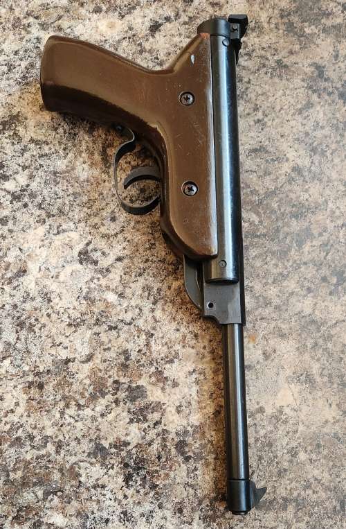 Vintage ` Luger Style ` Air pellet gun ,collectors item