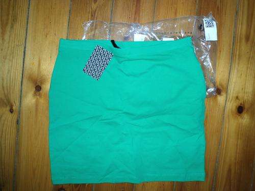 BNWT H&M green pencil TIGHT SEXY bum short mini SKIRT retro PUNK rock EMO NEW 10