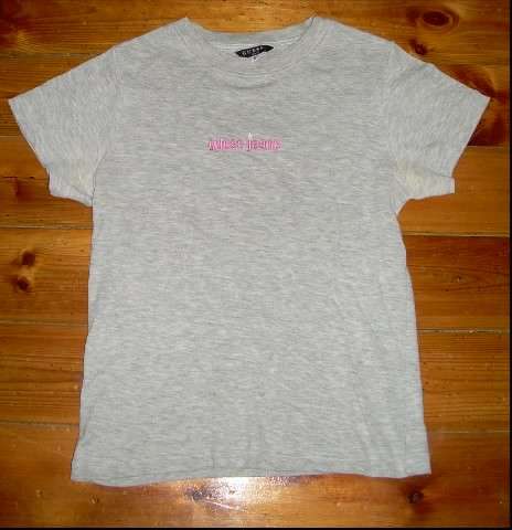 *clearance* Guess jeans tshirt