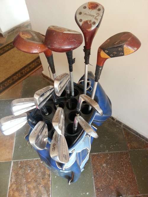 Golf Set with Bag.