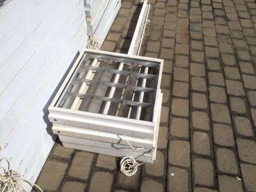 Bulk Lot Industrial Lights & Fixtures (45 + Units)