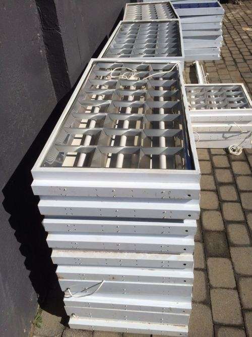 Bulk Lot Industrial Lights & Fixtures (45 + Units)