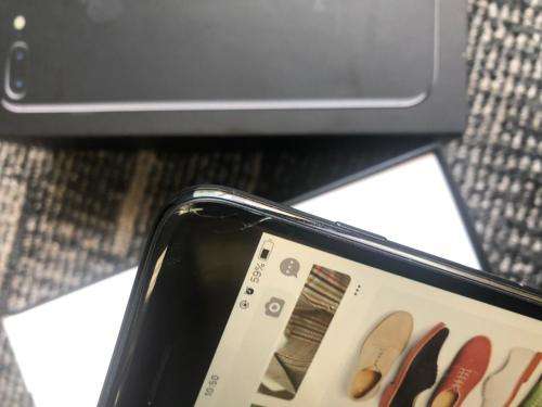 iPhone 7 Plus Jet Black (128 GB capacity) *GREAT CONDITION* with box & accessories