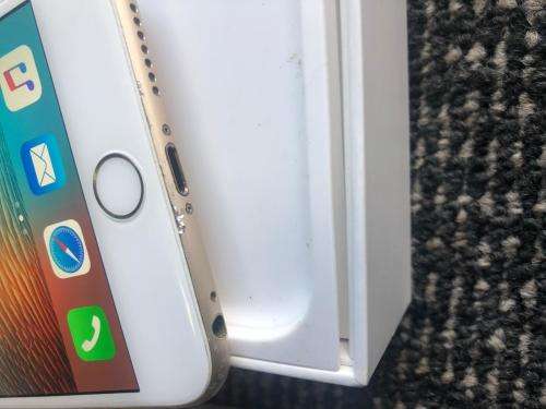 iPhone 6 Plus Gold (16 GB capacity) *GOOD CONDITION* with box & all accessories + Complementary case