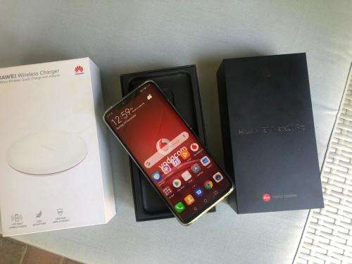 Huawei Mate 20 Pro,128GB *PRESTINE CONDITION * 10/10,comes with box & all ACCESSORIES
