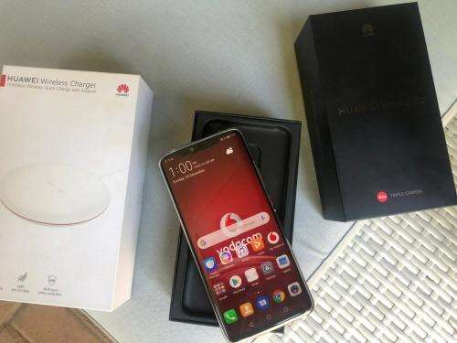Huawei Mate 20 Pro,128GB *PRESTINE CONDITION * 10/10,comes with box & all ACCESSORIES