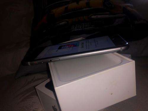 iPhone 6S Space Grey (16GB capacity) *GREAT CONDITION* + box and all accessories