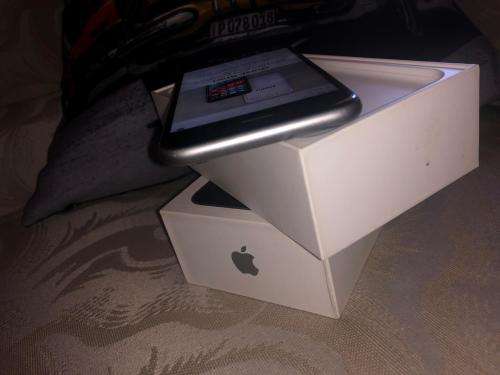 iPhone 6S Space Grey (16GB capacity) *GREAT CONDITION* + box and all accessories