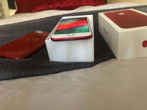 iPhone 7 Special Edition *PRODUCT*  RED 256GB IN EXCELLENT CONDITION, with box and all accessories