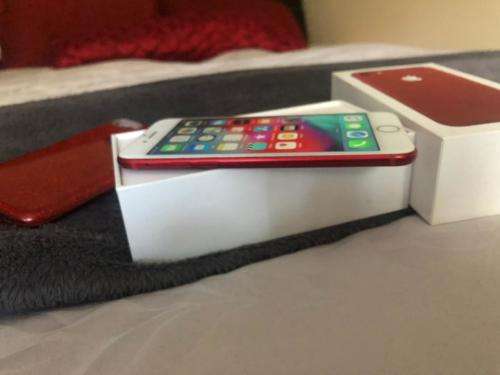 iPhone 7 Special Edition *PRODUCT*  RED 256GB IN EXCELLENT CONDITION, with box and all accessories