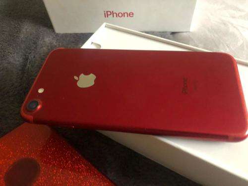 iPhone 7 Special Edition *PRODUCT*  RED 256GB IN EXCELLENT CONDITION, with box and all accessories