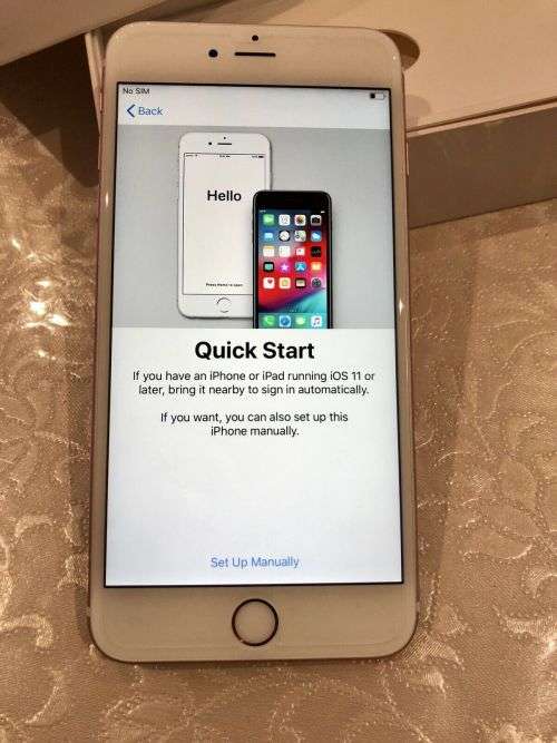 iPhone 6S Plus Silver (64GB capacity) *EXCELLENT CONDITION* + Box & accessories