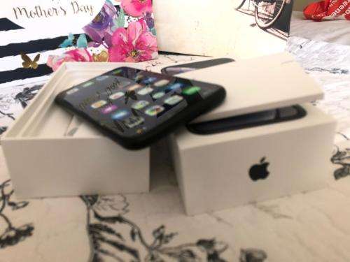 iPhone XR Black (64GB capacity) *EXCELLENT CONDITION *  & all accessories