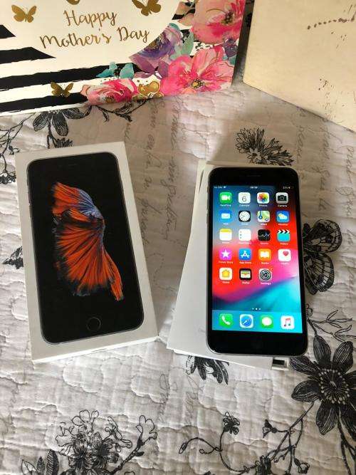 iPhone 6S Plus Space Grey (128GB capacity) *EXCELLENT CONDITION* + box & accessories