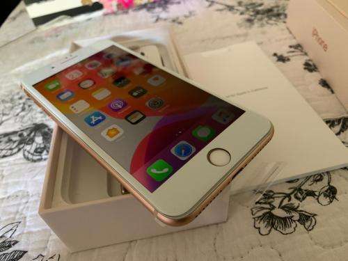 iPhone 8Plus Rose Gold(64GB ) *EXCELLENT CONDITION* + box and accessories