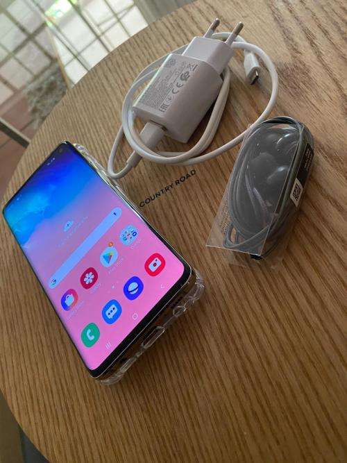 Samsung Galaxy S10 Prism Black (128GB) *EXCELLENT CONDITION * + all accessories (SINGLE SIM)
