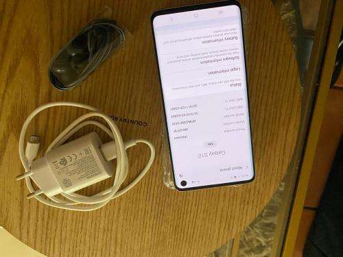 Samsung Galaxy S10 Prism Black (128GB) *EXCELLENT CONDITION * + all accessories (SINGLE SIM)