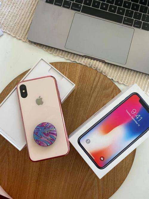 iPhone X, Space Grey (64GB capacity) EXCELLENT CONDITION  , comes with box and accessories