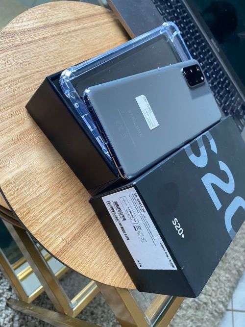 Samsung Galaxy S20Plus Cosmic Gray(128GB)*EXCELLENT CONDITION box and accessories (DUAL SIM)
