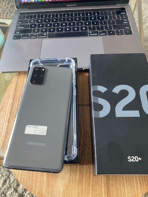 Samsung Galaxy S20Plus Cosmic Gray(128GB)*EXCELLENT CONDITION box and accessories (DUAL SIM)