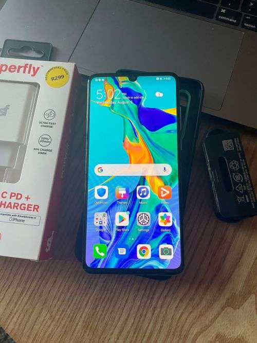 Huawei P30 (128 GB) *EXCELLENT CONDITION* + packaging and all accessories
