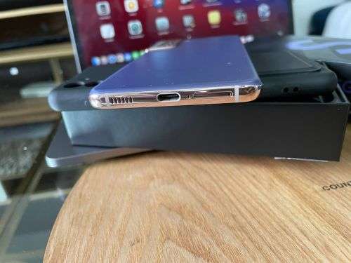 Samsung Galaxy S21 Phantom Violet  5G (256GB)  *EXCELLENT CONDITION *  + Box and accessories