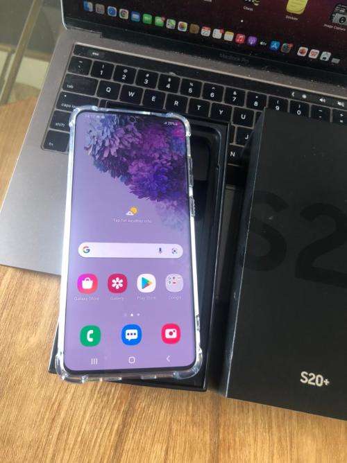 Samsung Galaxy S20 Plus (128GB) Black *EXCELLENT CONDITION *  + Box and accessories