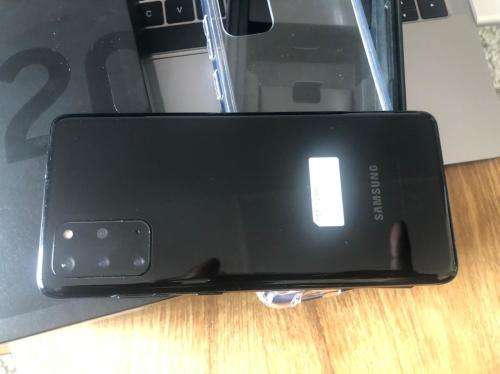 Samsung Galaxy S20 Plus (128GB) Black *EXCELLENT CONDITION *  + Box and accessories