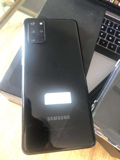 Samsung Galaxy S20 Plus (128GB) Black *EXCELLENT CONDITION *  + Box and accessories