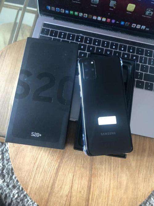 Samsung Galaxy S20 Plus (128GB) Black *EXCELLENT CONDITION *  + Box and accessories