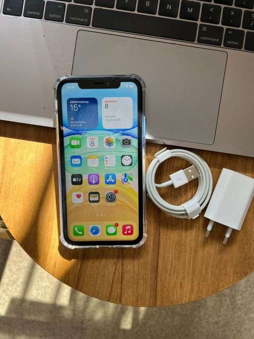 iPhone 11 Aqua Green  (64GB)  Great Condition + Charger and pouch