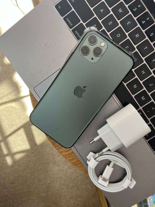iPhone 11 Pro Space Grey (64GB) Excellent Condition + Fast Charger and pouch *Faulty FaceID*