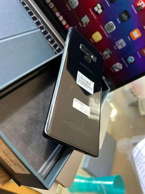 Samsung Galaxy Note 9 (128GB) *EXCELLENT CONDITION * + Box and Accessories