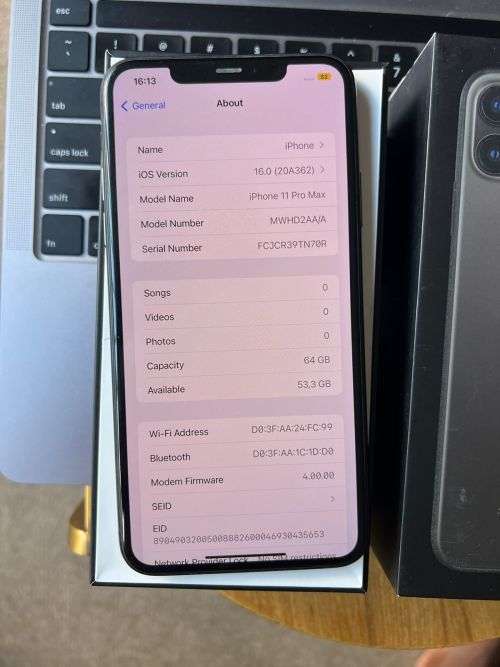 iPhone 11 Pro Max Space Grey (64GB) + extras worth R399 *EXCELLENT LIKE NEW CONDITION *