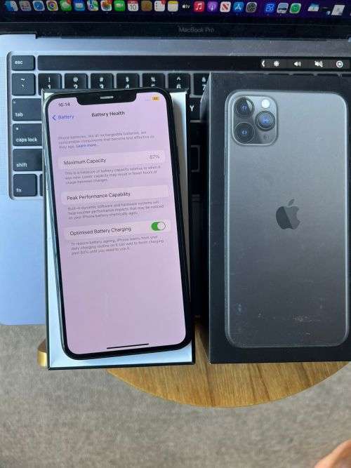 iPhone 11 Pro Max Space Grey (64GB) + extras worth R399 *EXCELLENT LIKE NEW CONDITION *