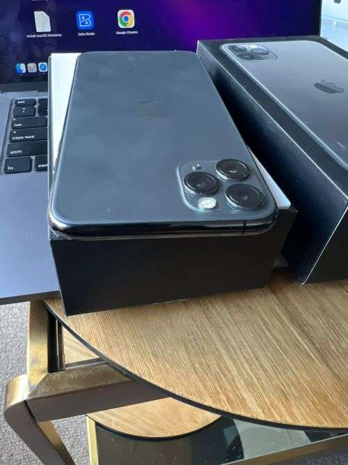 iPhone 11 Pro Max Space Grey (64GB) + extras worth R399 *EXCELLENT LIKE NEW CONDITION *