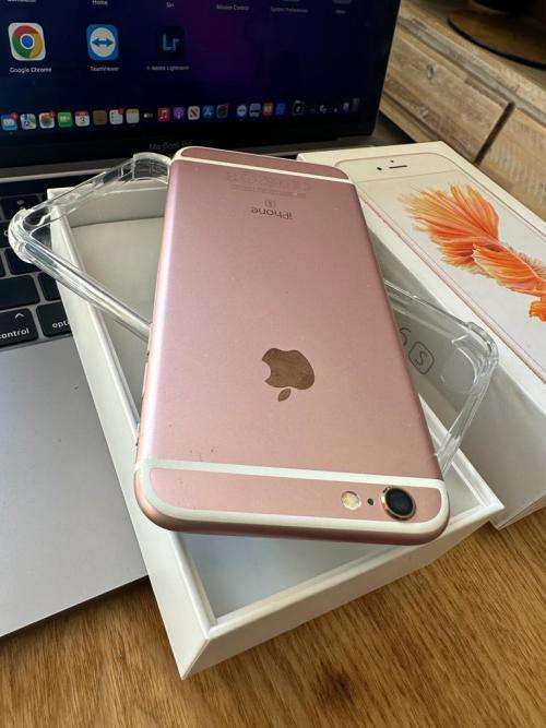 iPhone 6S Rose Gold (64GB) * EXCELLENT CONDITION  + box and all accessories