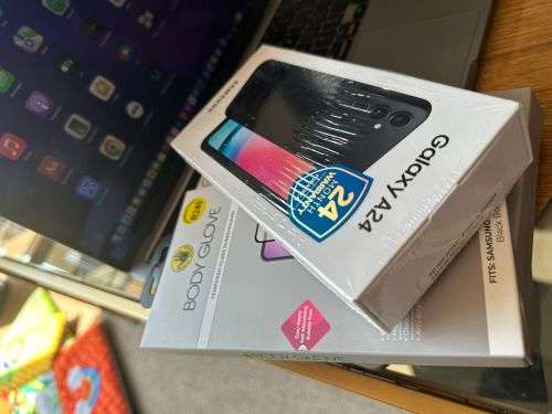 Samsung Galaxy A24  Dual Sim  (128GB) + Extras worth R500*BRAND NEW SEALED *