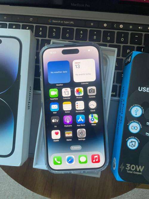 iPhone 14 Pro (128GB) Space Black * EXCELLENT AS NEW CONDITION* + Box & charger