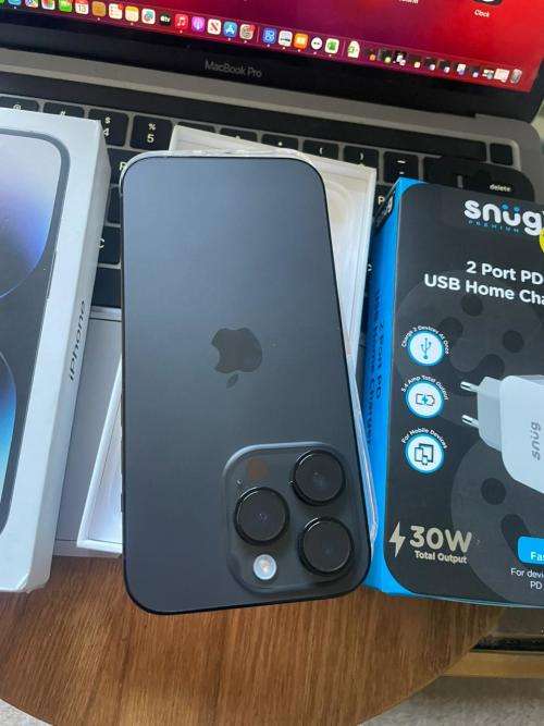 iPhone 14 Pro (128GB) Space Black * EXCELLENT AS NEW CONDITION* + Box & charger
