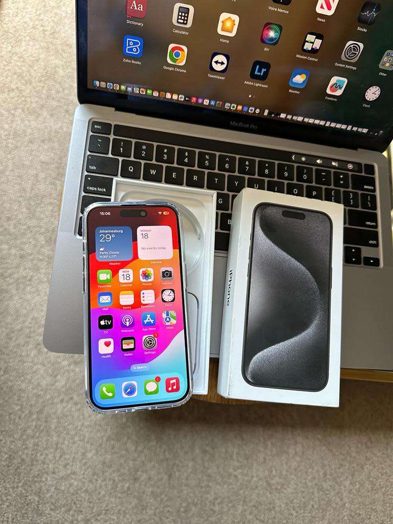 iPhone 15 Pro , Black Titanium (256GB)  Prestine Condition As New + box, charger and Accessories