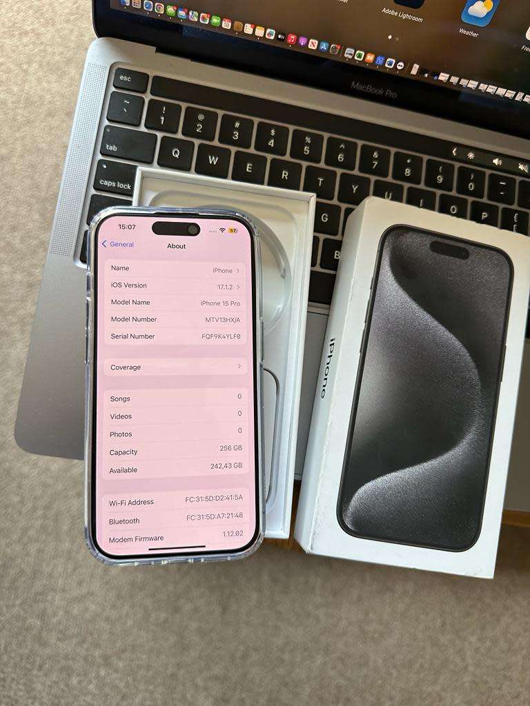 iPhone 15 Pro , Black Titanium (256GB)  Prestine Condition As New + box, charger and Accessories