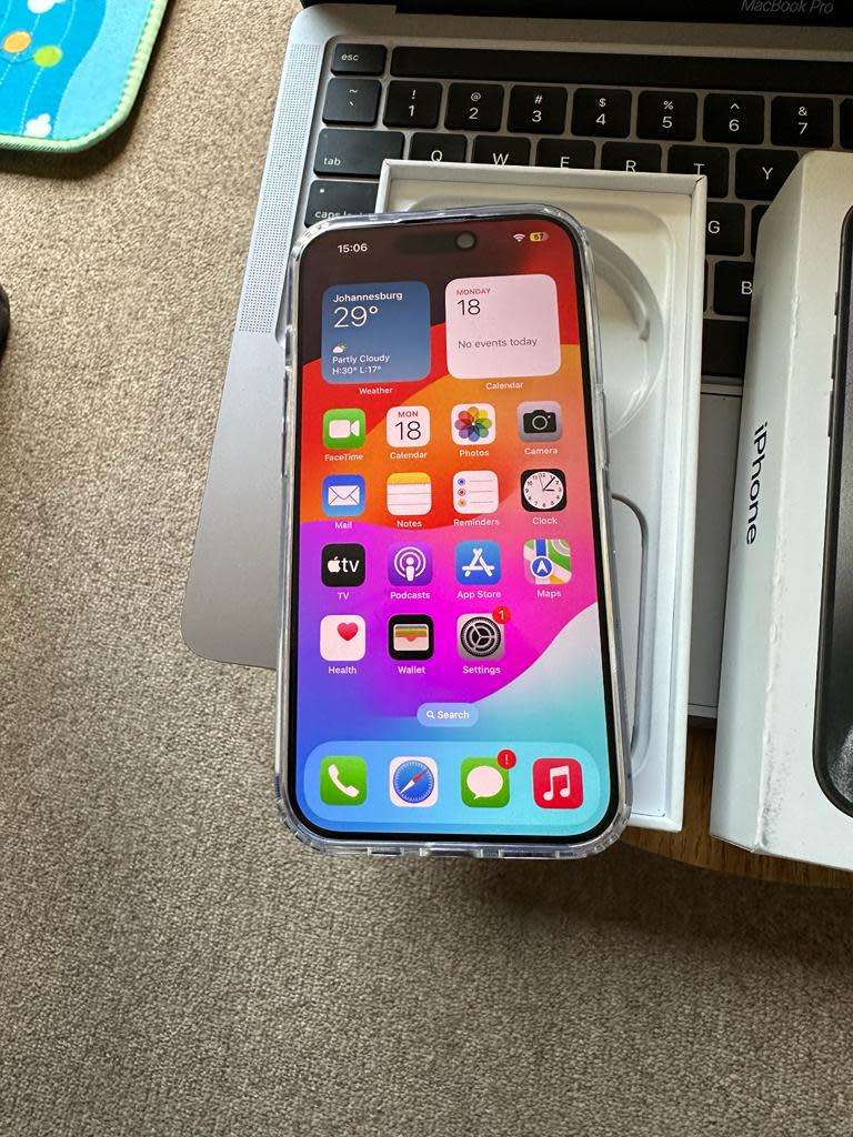 iPhone 15 Pro , Black Titanium (256GB)  Prestine Condition As New + box, charger and Accessories