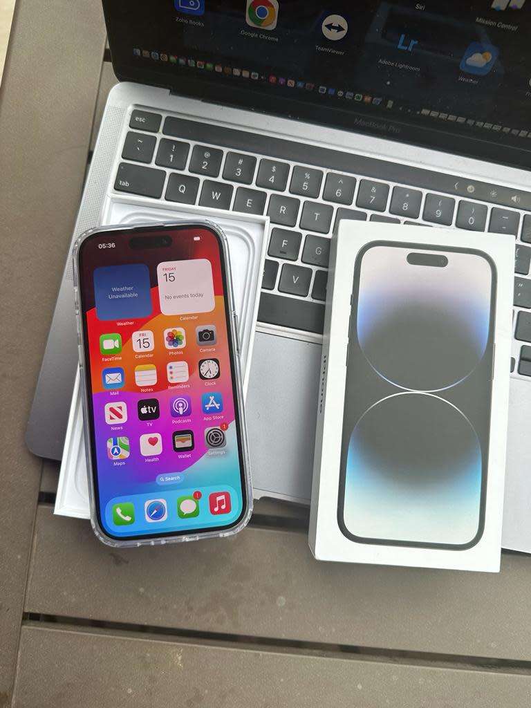 iPhone 14 Pro, Space Black (128GB)*REFURBISHED CONDITION *  + packaging and accessories