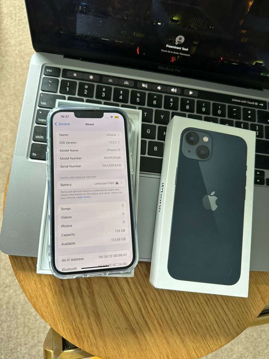 iPhone 13 , Blue (128GB)  Excellent Refurbished Condition + box, charger and Accessories